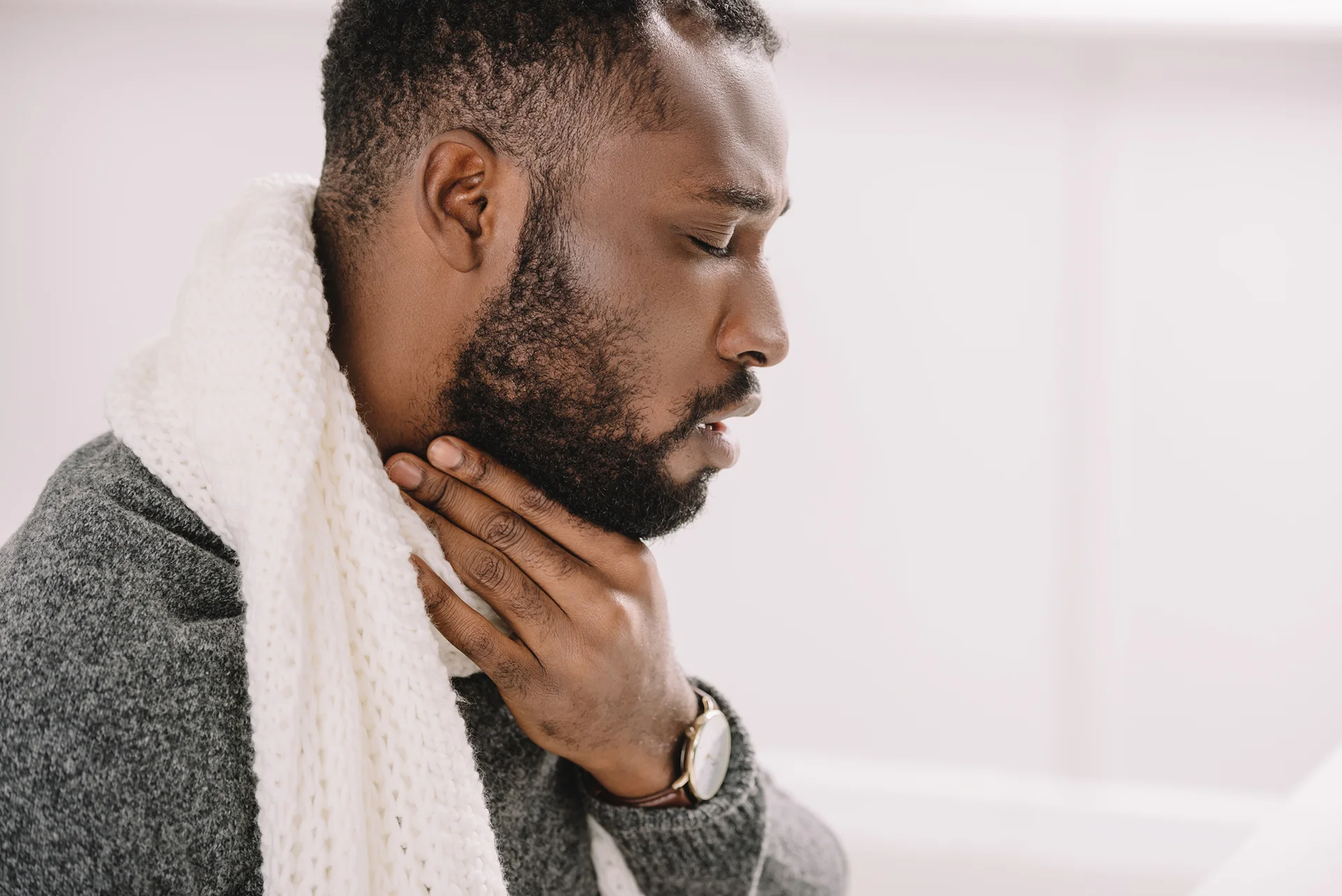 Sore Throat And Neck Pain Causes Symptoms And Finding Relief Kaly